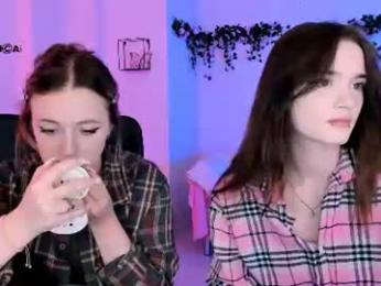 luna_berryy — Chaturbate stream photo (Aug 2026)