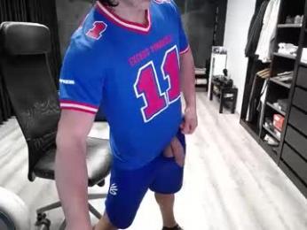 latino23bom — modelo de webcam en línea en chaturbate