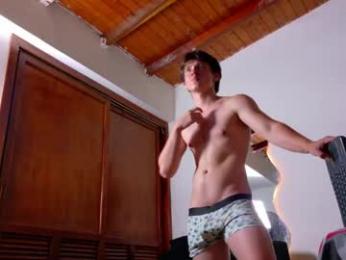 harry_brown2324 — Chaturbate stream photo (Apr 2026)