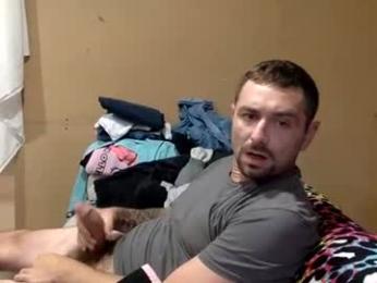 daddydic120402 — modelo de webcam en línea en chaturbate