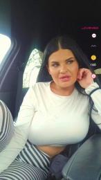 Bunnymaya — modelo de webcam en línea en cam4