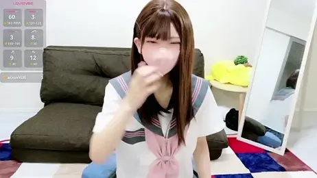 Nanamin- — Stripchat stream photo (Feb 2026)