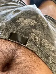 MuzzyFacing — Stripchat stream photo (Apr 2026)
