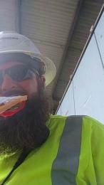 CallMeeDaddy89 — Cam4 stream photo (Apr 2026)