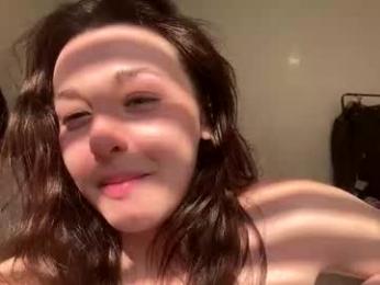 justbecauseiloveit — modelo de webcam en línea en chaturbate