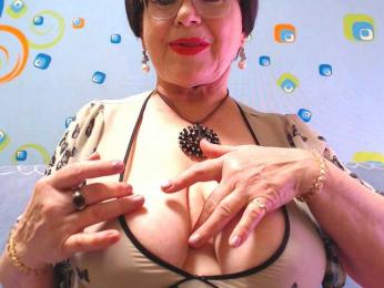 OldKinkyMILF — Bongacams stream photo (Oct 2025)