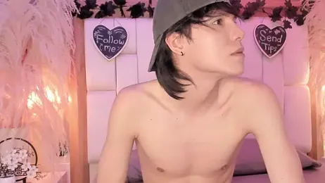 Daphne_And_Roger — Stripchat stream photo (Apr 2026)