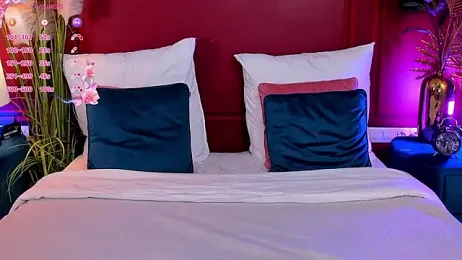 LullyFox — Stripchat stream photo (Apr 2026)