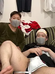 B-W_22-16_ — Stripchat stream photo (Mar 2026)