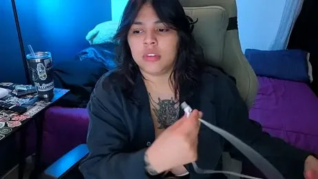 miacanela_xo — modelo de webcam en línea en stripchat