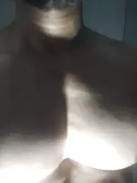 Rounakthakur — modelo de webcam en línea en stripchat