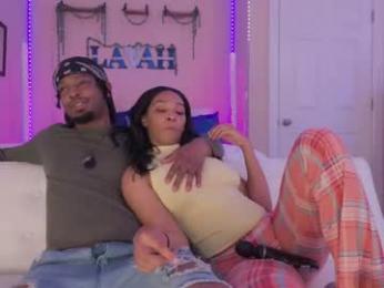 lavahmoon — modelo de webcam en línea en chaturbate