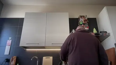 theitalianbear — Stripchat stream photo (Feb 2026)