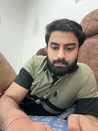 Royalboy_03 — modelo de webcam en línea en stripchat