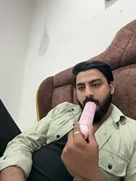 Royalboy_03 — modelo de webcam en línea en stripchat