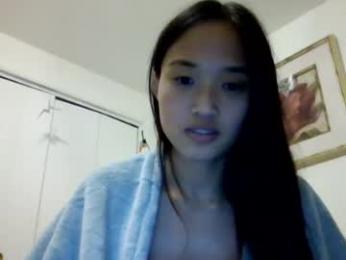 olivia1670 — modelo de webcam en línea en chaturbate