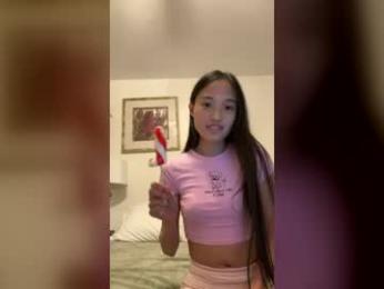 olivia1670 — modelo de webcam en línea en chaturbate