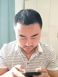 guozuo — modelo de webcam en línea en stripchat