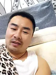 guozuo — modelo de webcam en línea en stripchat