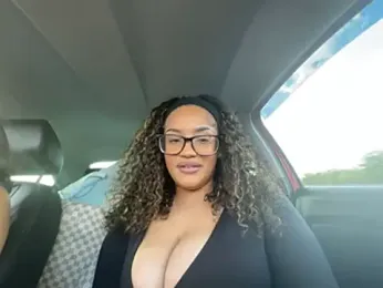 british_willowX — Stripchat stream photo (Aug 2026)