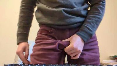 HairyFrenchcock — modelo de webcam en línea en cam4