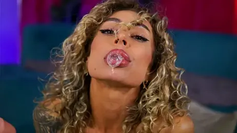 CurlyNatasha — Stripchat stream photo (Aug 2025)