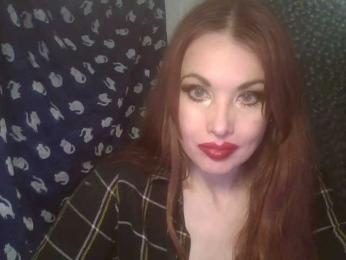 alanaastra — modelo de webcam en línea en bongacams