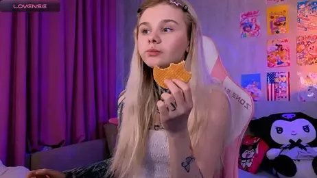 Britney_Lynch — modelo de webcam en línea en stripchat