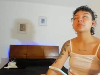 kade_demi — Chaturbate stream photo (Aug 2026)