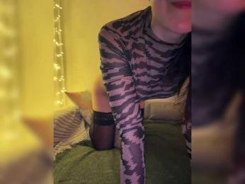 FeeBee — Bongacams stream photo (Mar 2026)