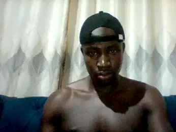 mclntz_bbc — Stripchat stream photo (Apr 2026)