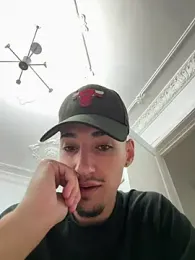 mariuspulamare10 — Stripchat stream photo (Sep 2026)