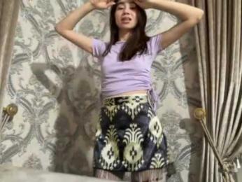 ClaudiaChouinard — modelo de webcam en línea en bongacams