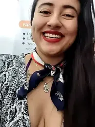 _Sarah-Office1 — stripchat