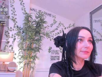 mira0-0 — Bongacams stream photo (Apr 2026)