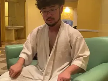 taku_bear — modelo de webcam en línea en stripchat