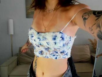 Debra-Wade — Bongacams stream photo (Jul 2026)