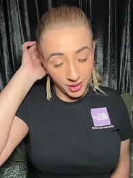 Strongqueen — Stripchat stream photo (Mar 2026)