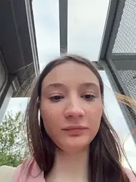 hiding-mila — modelo de webcam en línea en stripchat