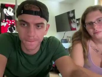 john_rollly — modelo de webcam en línea en chaturbate