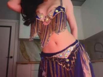 lunajii — Chaturbate stream photo (Apr 2026)