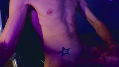 TopDomCloud36 — modelo de webcam en línea en cam4