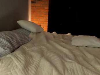 rachel_rey — Chaturbate stream photo (Apr 2026)