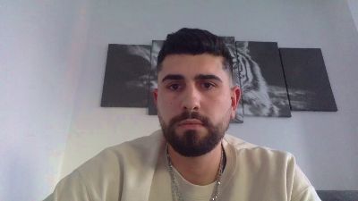 alexmndz — Cam4 stream photo (Mar 2026)