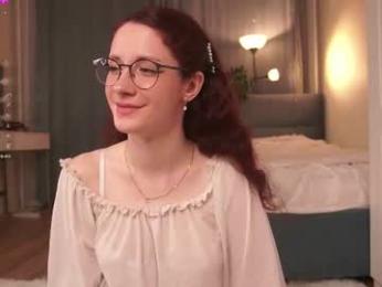 little_poetry — Chaturbate stream photo (Jun 2026)