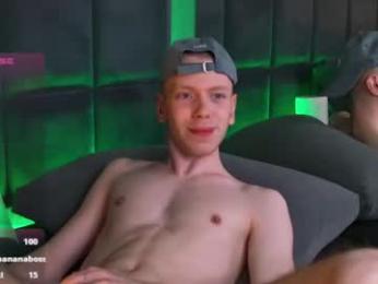 warmwhisp — Chaturbate stream photo (Apr 2026)