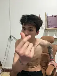 zzzzppp3 — modelo de webcam en línea en stripchat