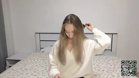 VikiSea — Stripchat stream photo (Nov 2025)