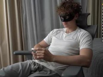 maestro3369 — modelo de webcam en línea en chaturbate