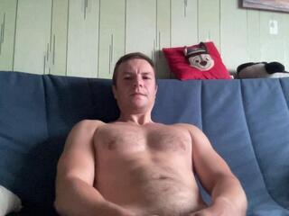 Mike Mirage — modelo de webcam en línea en flirt4free